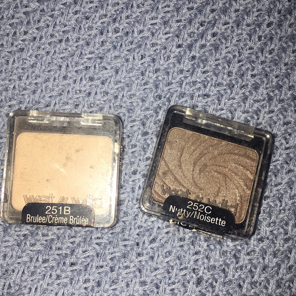 Eyeshadow - Picture 2 of 4